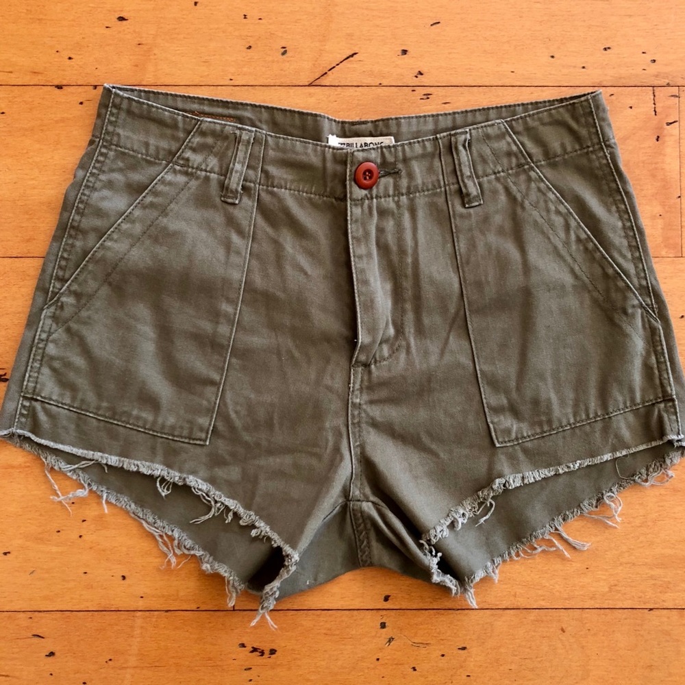 Billabong Shorts Safari Green Tan 27 Cargo Boho